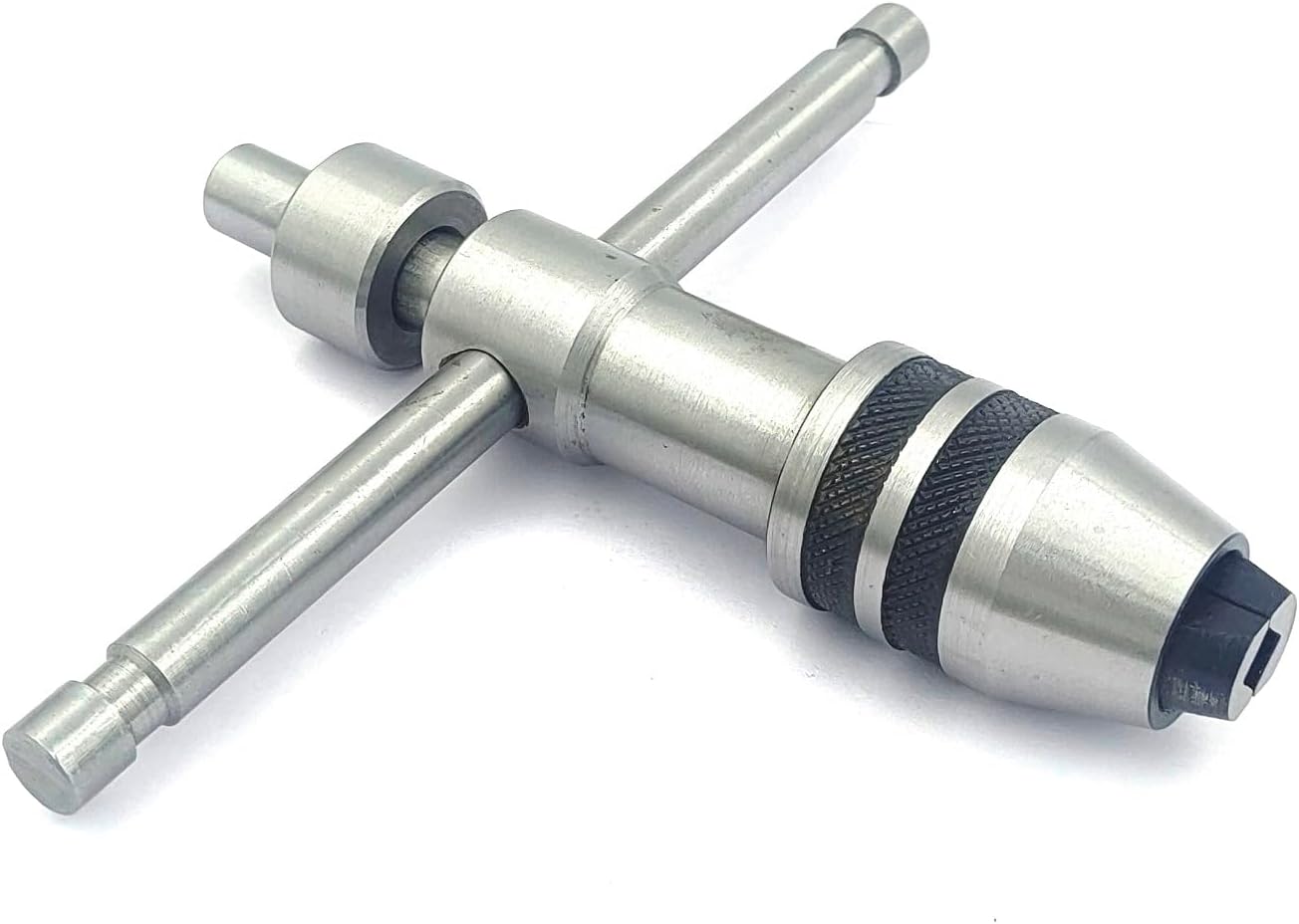 ASSORTS Precision Guiding Tap Wrench With Freely Spinnable Cap For Enhanced Runout Control
