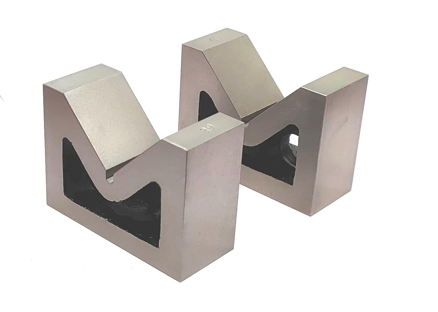 Assorts seasoned caste iron v block pair (75 x 56 x 31 MM (3" Inch)