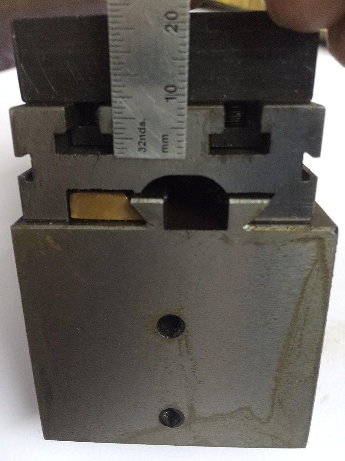 Mini Vertical Slide (90 x 50 mm) for instant Milling Operation on Lathe Machine