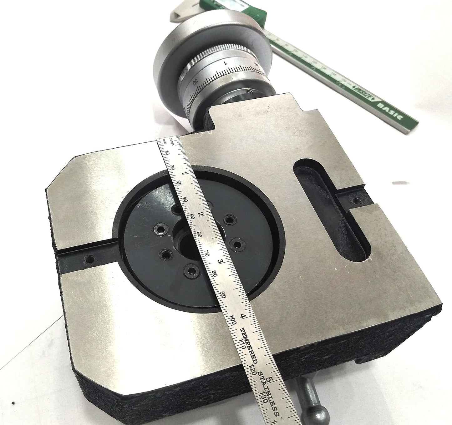 HV4 (110 MM DIAMETER) HORIZONTAL VERTICAL ROTARY TABLE FOR MILLING MACHINE