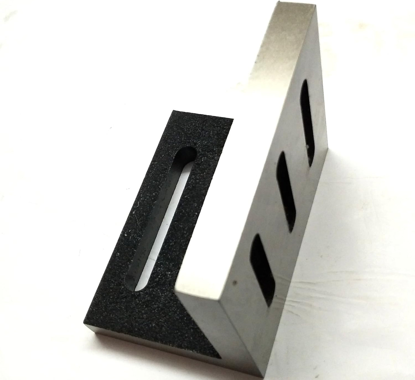 Caste Iron Slotted Angle Plate 110 x 89 x 75 mm -Stress Relieved