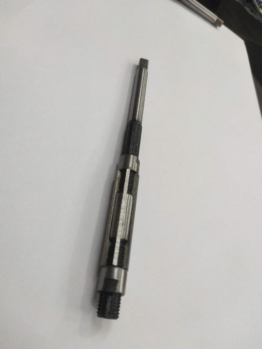 ADJUSTABLE HAND REAMERS (H2-13/32~7/16" (10.32~11.11mm))