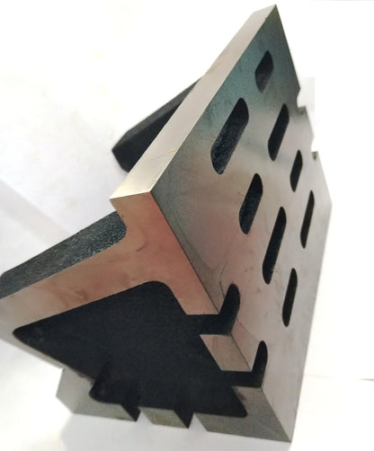 QUALITY PRECISION GRADED CASTE IRON VEE ANGLE PLATES-STRESS RELIEVED - WORK-HOLDING CLAMPING MILLING ENGINEERING MACHINE TOOLS-HEAVY DUTY (6" x 6" x 8" (150 x 150 x 200 mm) - Slotted)